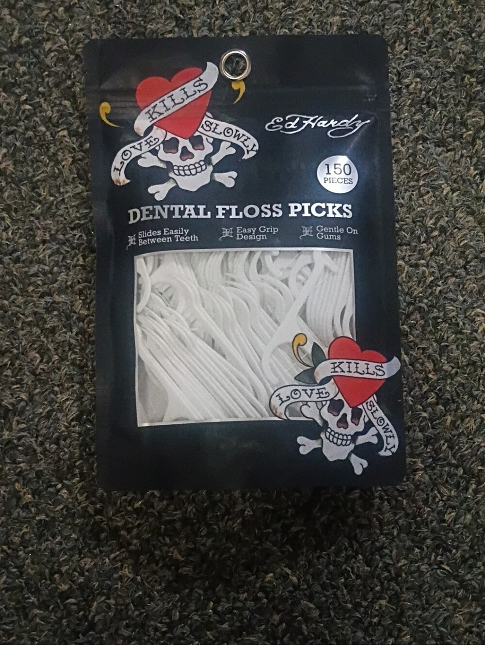 NWT Ed Hardy Dental floss pics